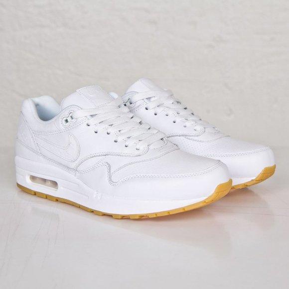 nike air max white leather mens